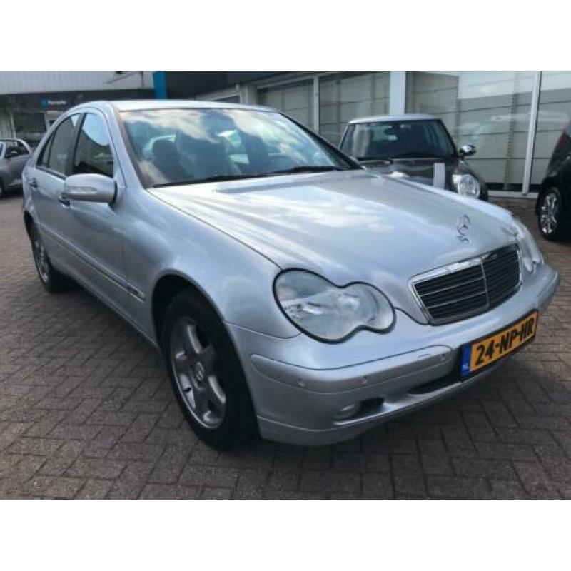Mercedes-benz C-KLASSE 180 Kompressor NL auto Clima 136.176k