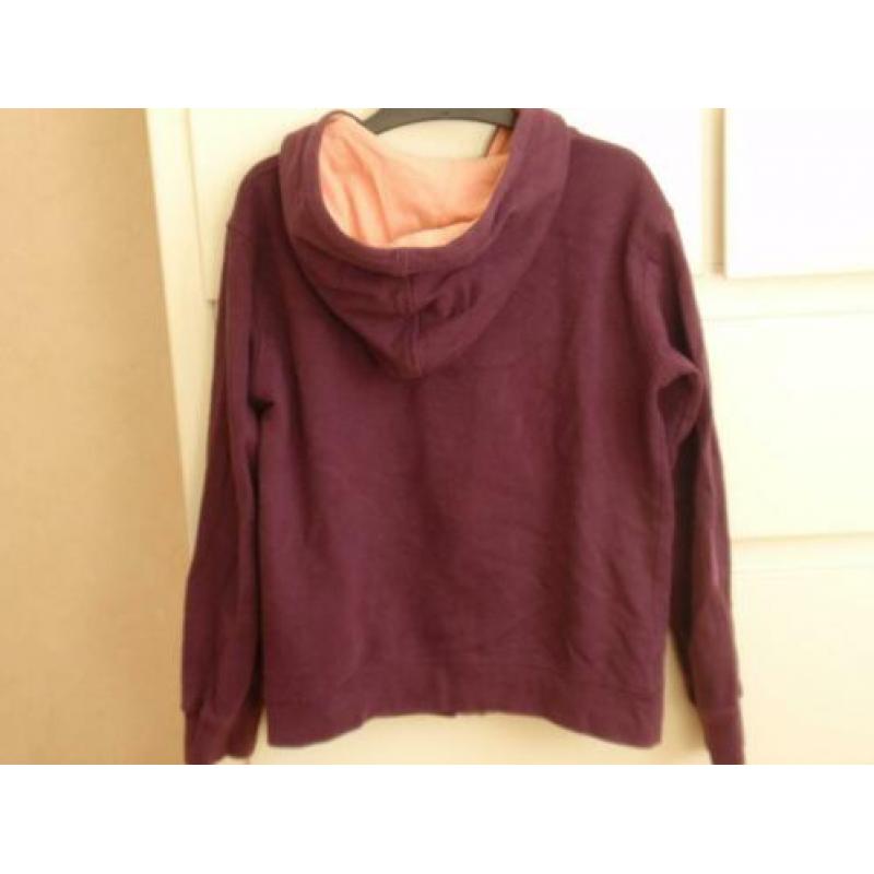 Sweat Vest met capuchon maat 140