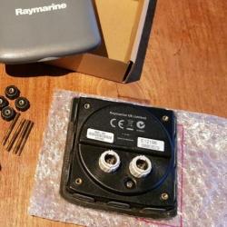 Raymarine ST70 autopilot display