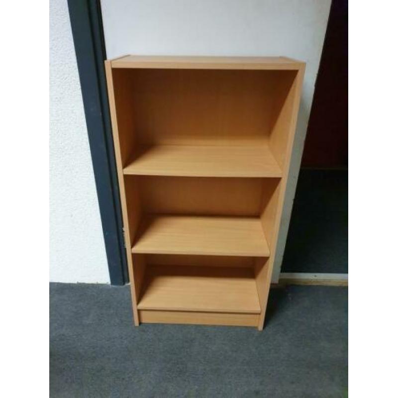 Uitverkoop!! Ikea Billy kast voor €10,-!