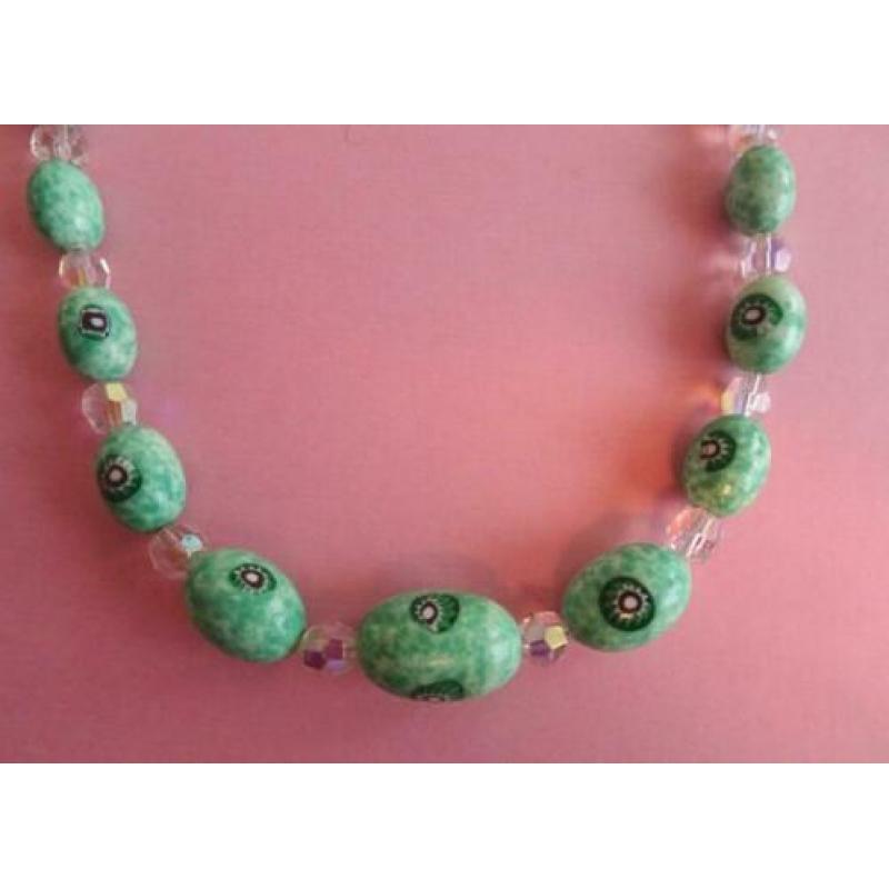 jwg Vintage Mille Fiori Aurora Borealis kralen ketting groen