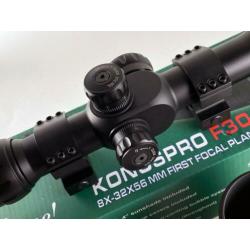 Richtkijker Konuspro F30 8-32x56 FFP, 1/2 Mil dot/verlicht