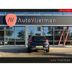 Volvo V40 2.0 D4 (190pk) R-Design || Trekhaak || Navigatie |