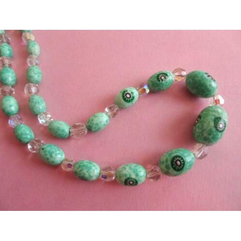 jwg Vintage Mille Fiori Aurora Borealis kralen ketting groen