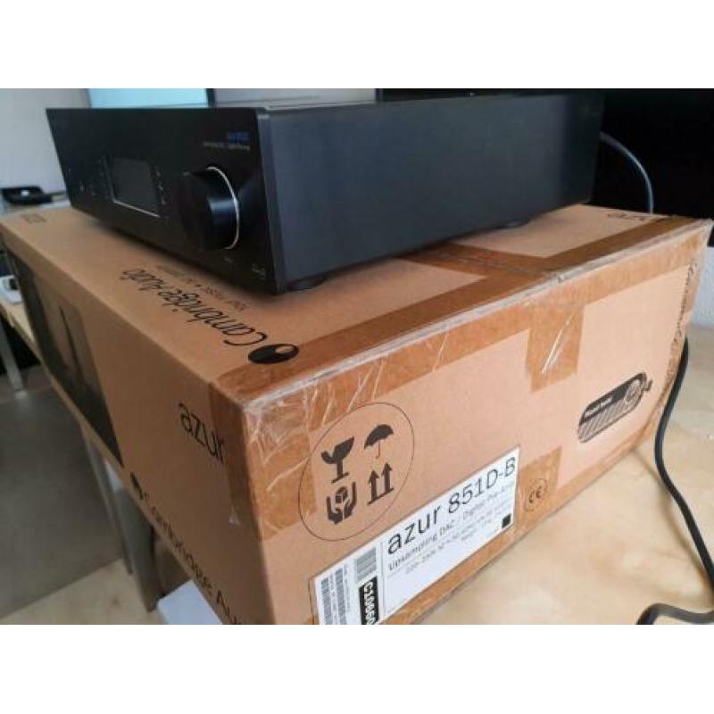 Cambridge Audio Azur 851D DAC / Voorversterker ZWART