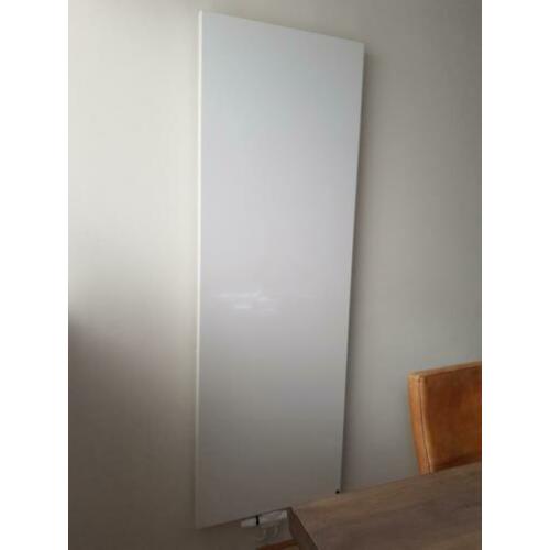 Plieger design radiator wit