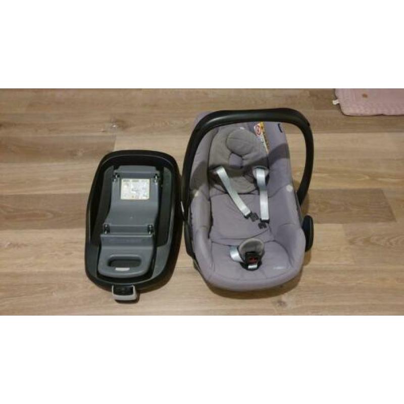 Maxi Cosi Family Fix + Pebble