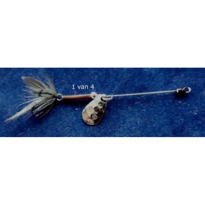 R 11 set van 4 Ultra Light Forel - Ruisvoorn - Baarsspinners