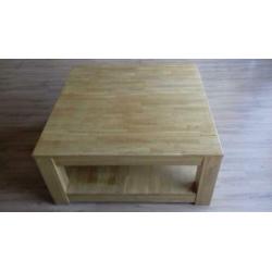 Salon tafel eikenhout ( I.Z.G.S)