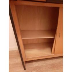 Retro commode