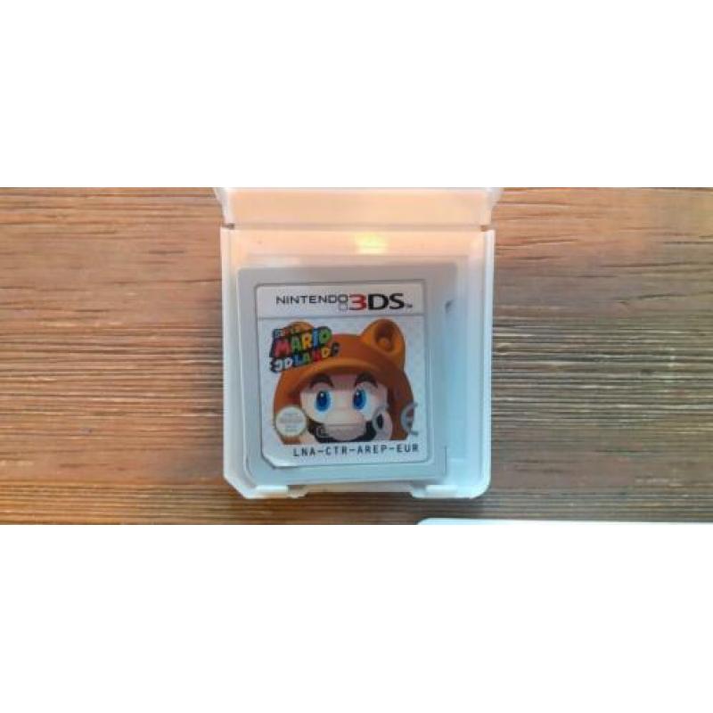 5 games voor 2DS en 3DS + witte opberghoes en lader!