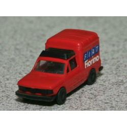 Fiat Fiorino rood. Merk: Praliné