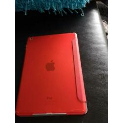 ipad air, 2 jaar oud. in perfecte staat.