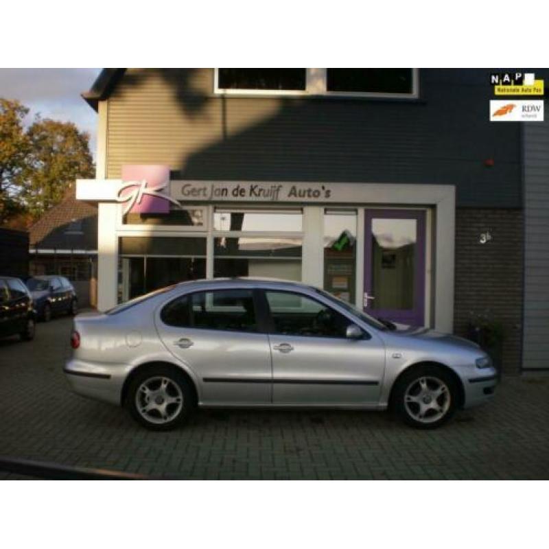 SEAT Toledo 1.6-16V Sport