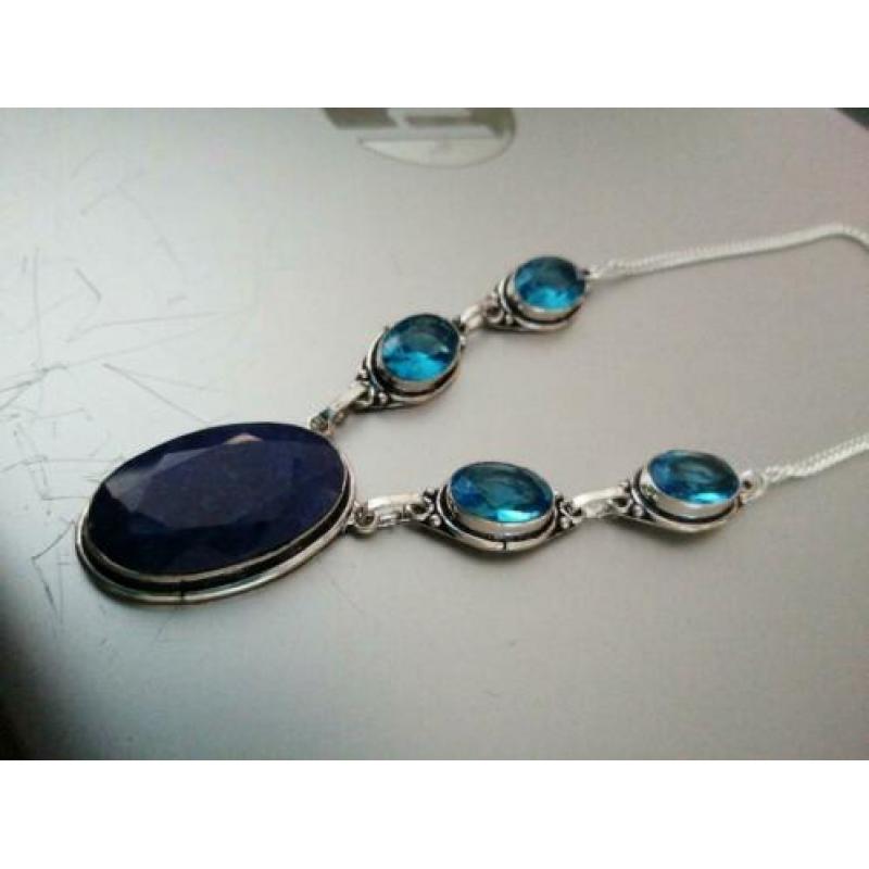 Prachtige handgemaakte 925z ketting met geode slice agaat