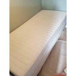 Boxspring eenpersoons