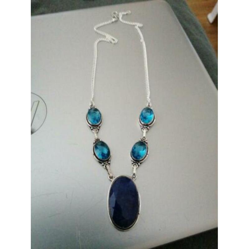 Prachtige handgemaakte 925z ketting met geode slice agaat