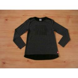 Zwart-grijs gestreepte longsleeve maat 134-140 van Retour.