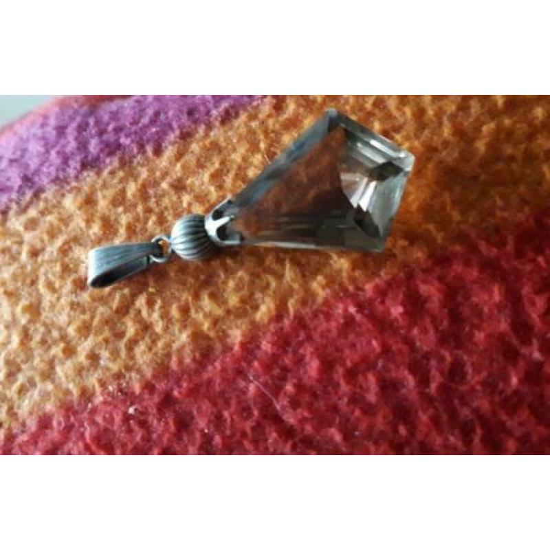 Rookwarts hanger, het handje edelsteen met zilveren oogjes
