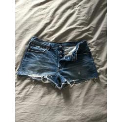Levi’s short