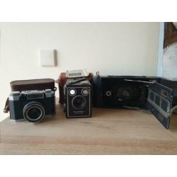 3 VINTAGE camera's