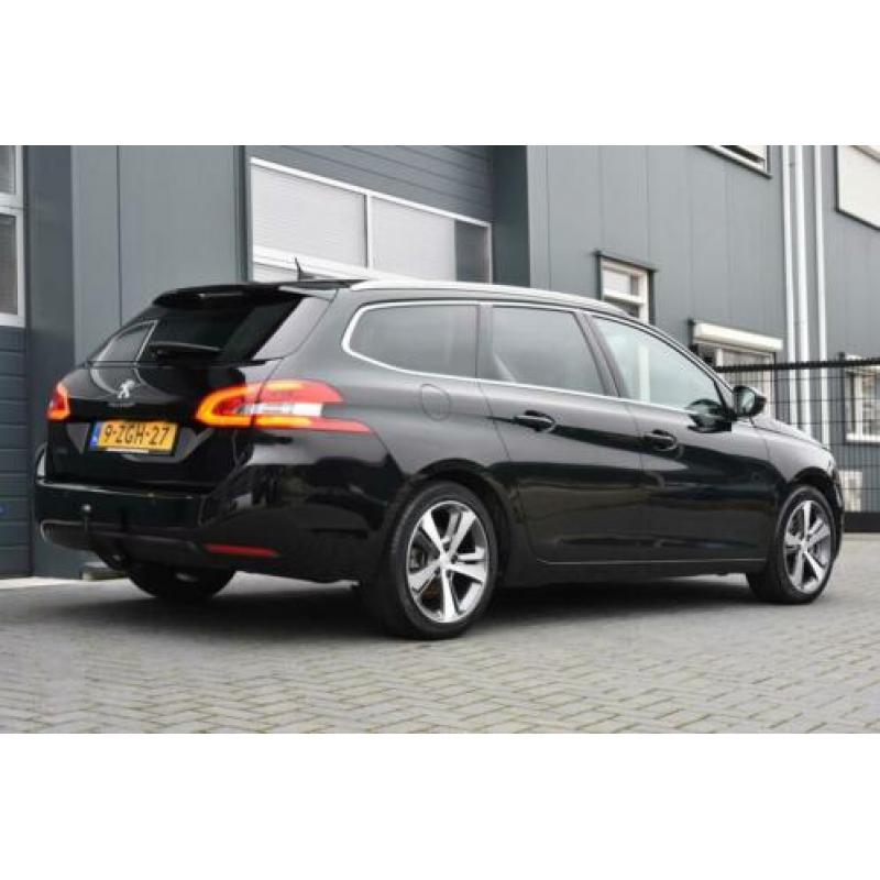 Peugeot 308 SW Premiëre 1.2 130 Pk Panorama Leder Navi Trekh