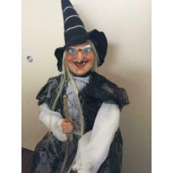 Halloween heks met licht en geluid
