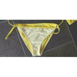 Kanarie gele bikini