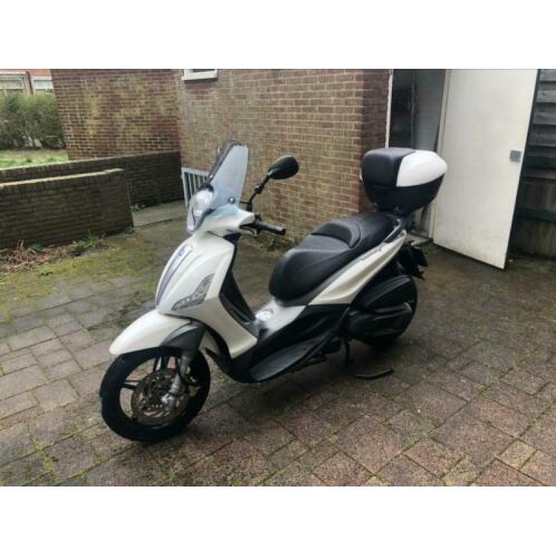 Piaggio Beverly 350 sport touring te koop