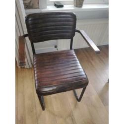 4 industriele eetkamerstoelen