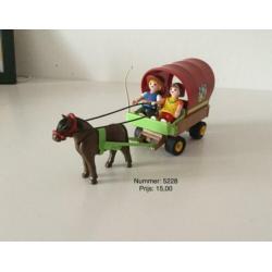 Divers playmobil te koop met het thema dieren o.a paarden!