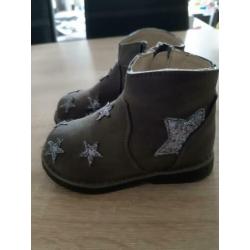 Boots larzen maat 23