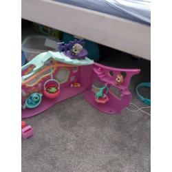 Pet shop club huis