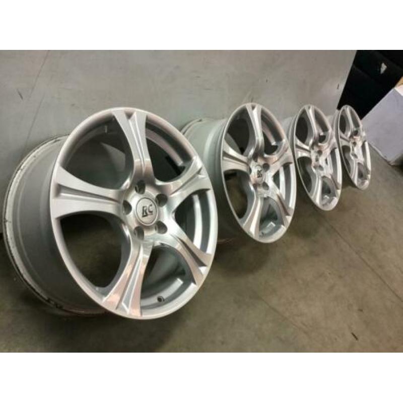 17 inch Lichtmetalen Velgen 5x112 VW Golf Audi Seat Skoda
