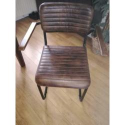 4 industriele eetkamerstoelen