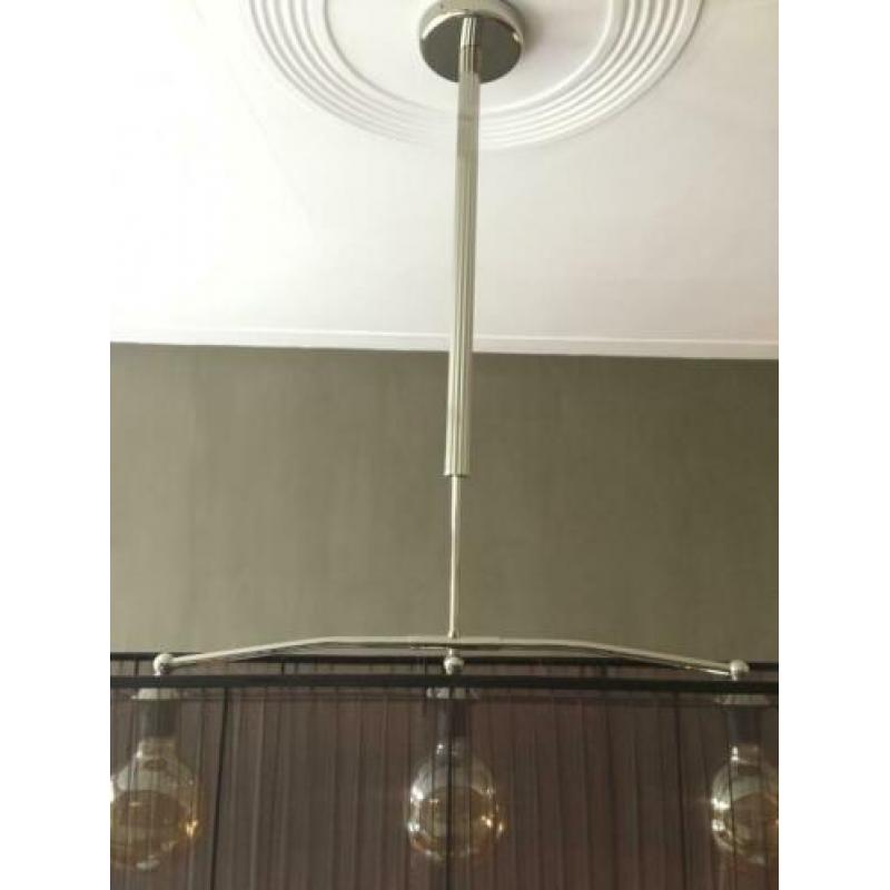 Mooie hanglamp voor boven de grond eettafel
