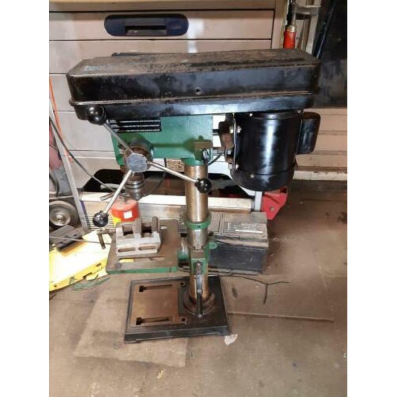 Kolomboormachine ferm ftb 16