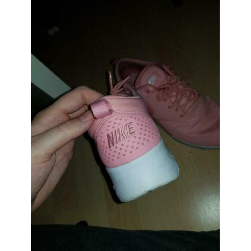 Nike air max thea roze