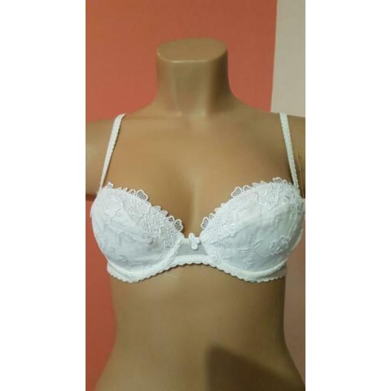 New Passionata set 75A/string S