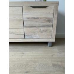 Dressoir eikenhout stalen poot