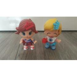 2 Pinypon poppetjes met accessoires (Engeland)