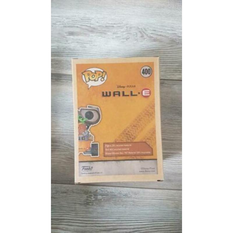 WALL-E funko pop, earth day exclusive