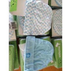 Pakket nieuwe blauwe baby mutsen