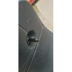 Te koop vespa t 2zonder kenteken hij rijdt perfect