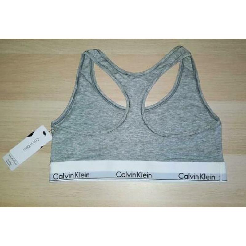 Clavin Klein top