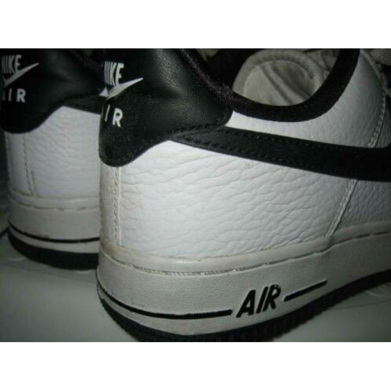 NIKE AIR FORCE ONE wit met zwart sneakers mt 38