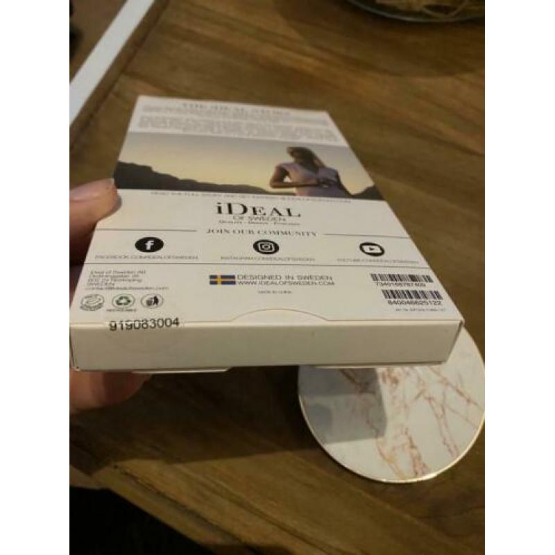Ideal of Sweden draadloze oplader + hoesje IPhone 11 pro max