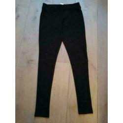Jurkje travelstof merk CC Culture maat 3 met legging maat 2