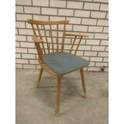 Vintage / oude spijlenstoel/ stoel hout