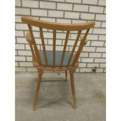 Vintage / oude spijlenstoel/ stoel hout